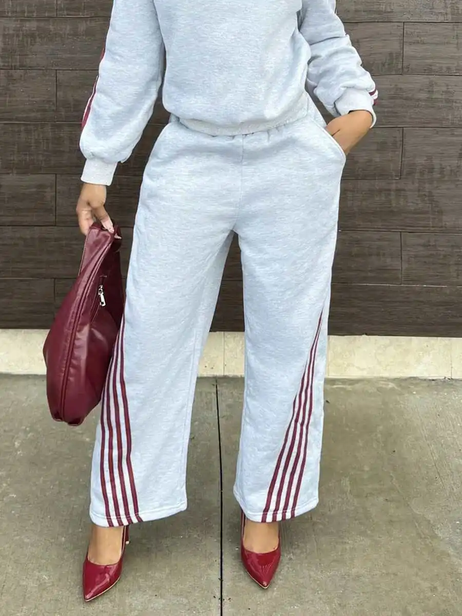 Womens Gray Striped Fleece Sweatshirt And Pants Two Piece Set Casual Streetwear
Womens Gray Striped Fleece Sweatshirt And Pants Two Piece Set Casual Streetwear
