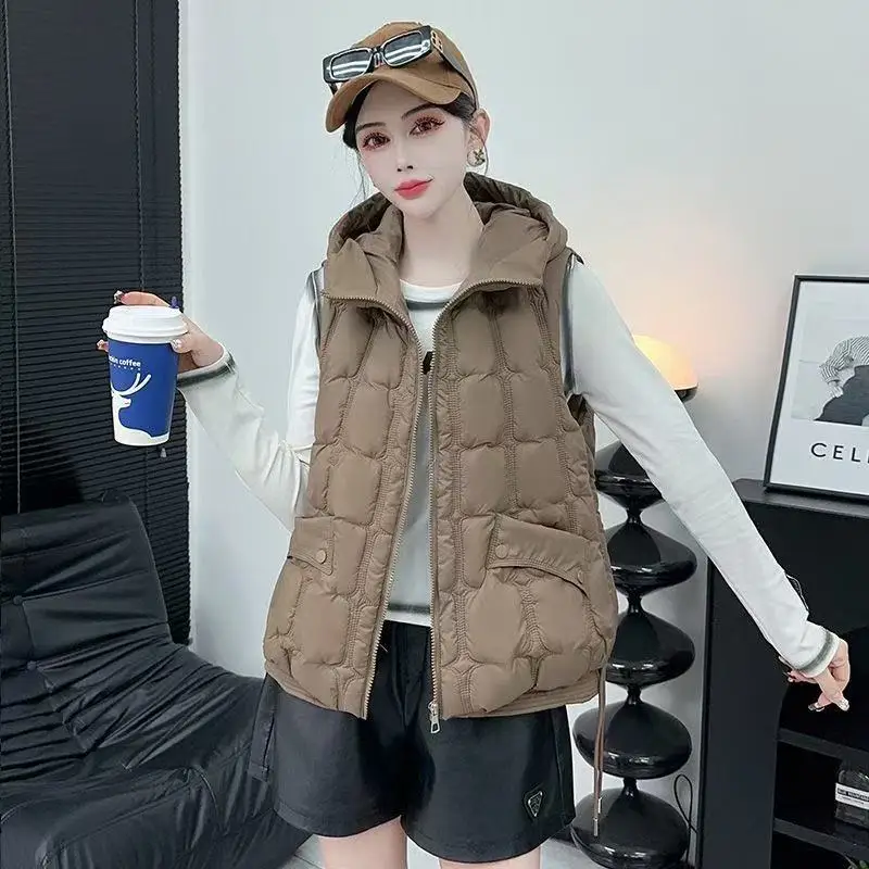 2025 New Women Puffer Vest Autumn Winter Coat Hooded Down Cotton Waistcoat Thick Warm Pockets Korean Luxury Brand Vests ZT64
2025 New Women Puffer Vest Autumn Winter Coat Hooded Down Cotton Waistcoat Thick Warm Pockets Korean Luxury Brand Vests ZT64