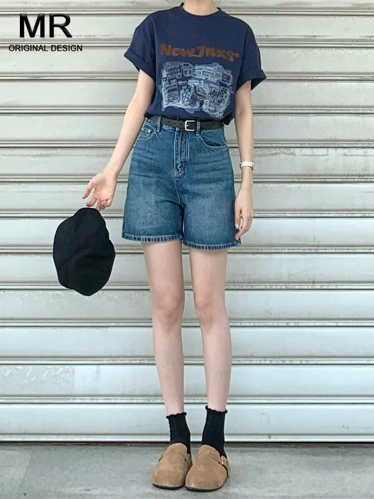 Retro Washed High Waist Denim Shorts Women Summer New Design Loose Slim Straight Five-Quarter Mid-Pants Deep Color Jeans
Retro Washed High Waist Denim Shorts Women Summer New Design Loose Slim Straight Five-Quarter Mid-Pants Deep Color Jeans