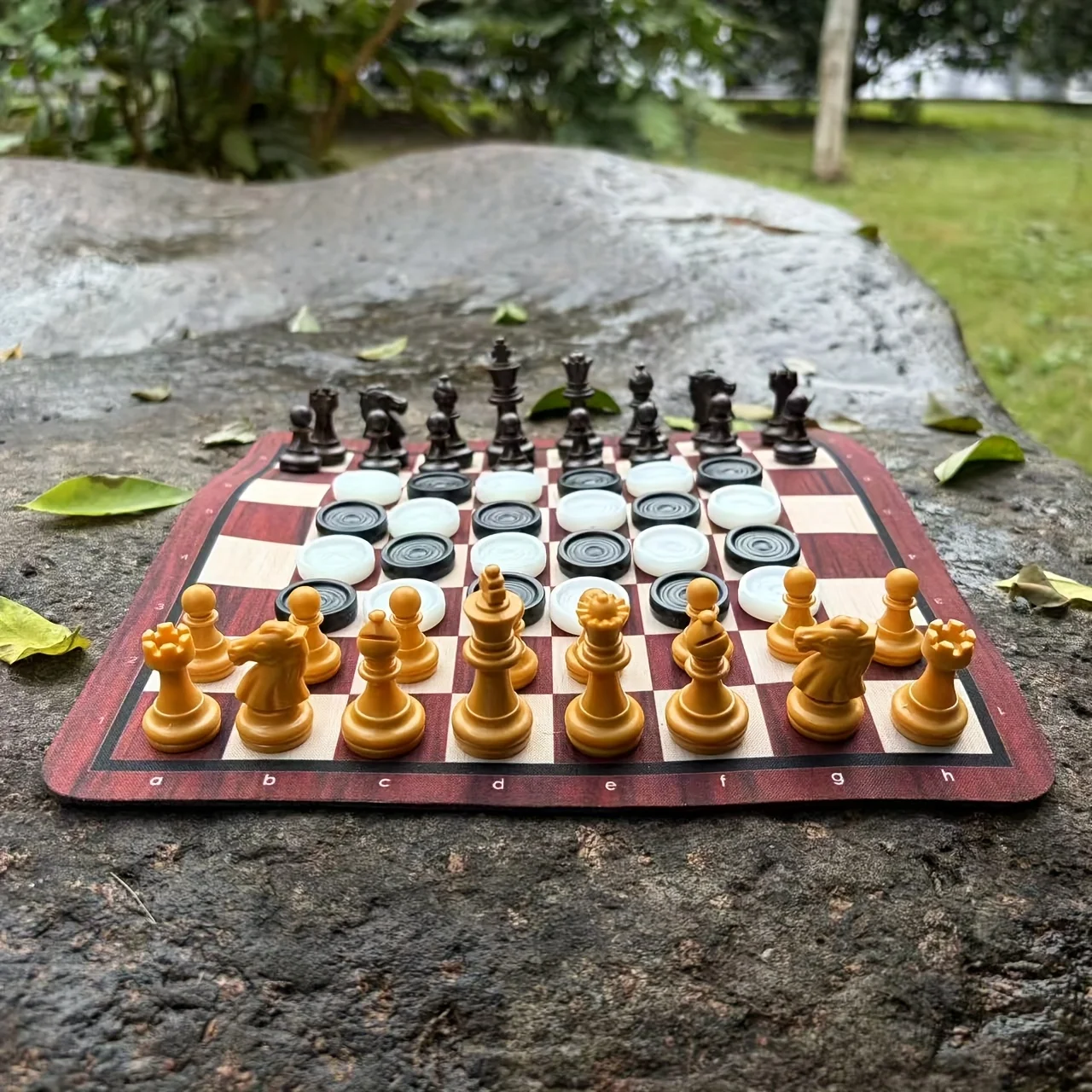 2in 1 54pcs Chess And Checkers Set Includes: 24cm mat 16 Golden And 16 Black Chess Pieces, 12 Black And 12 White Checkers Pieces
2in 1 54pcs Chess And Checkers Set Includes: 24cm mat 16 Golden And 16 Black Chess Pieces, 12 Black And 12 White Checkers Pieces