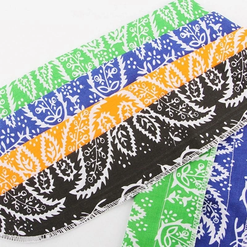 Cooling Bandana Hot Day Dogs Cooling Scarf for Outdoor Walking with Flower Print
Cooling Bandana Hot Day Dogs Cooling Scarf for Outdoor Walking with Flower Print