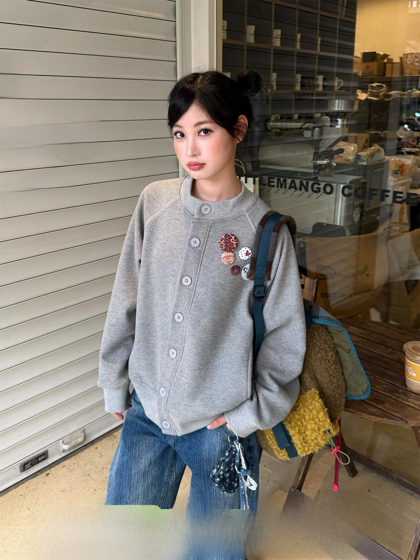 Don Cry Fleece Lined Hoodie Unisex American Design Waffle Pattern Embroidery Couple's Trendy Top Warm Casual Long Sleeve Swea...
Don Cry Fleece Lined Hoodie Unisex American Design Waffle Pattern Embroidery Couple's Trendy Top Warm Casual Long Sleeve Swea...