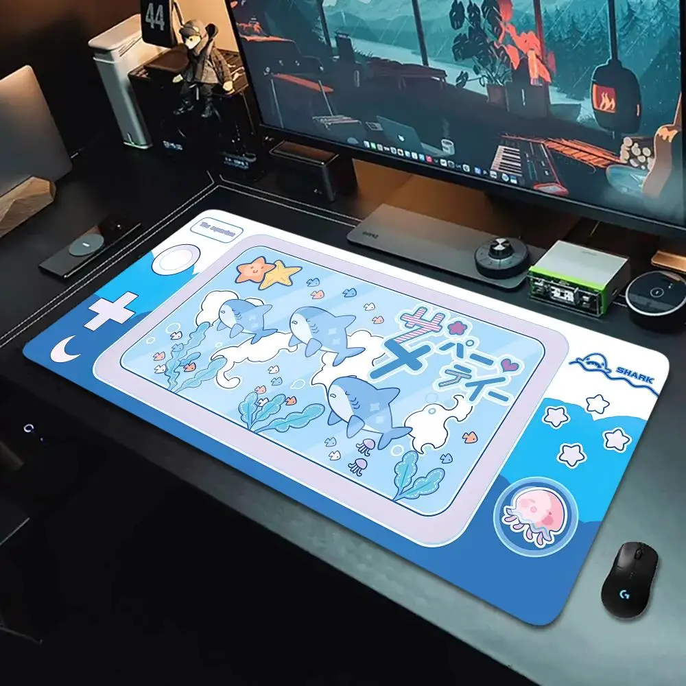 Коврик для мыши с контроллером Blue Shark, большой коврик для компьютерного офисного игрового стола, резиновый нескользящий коврик для игровой клавиатуры XXL, длинные настольные коврики
Коврик для мыши с контроллером Blue Shark, большой коврик для компьютерного офисного игрового стола, резиновый нескользящий коврик для игровой клавиатуры XXL, длинные настольные коврики