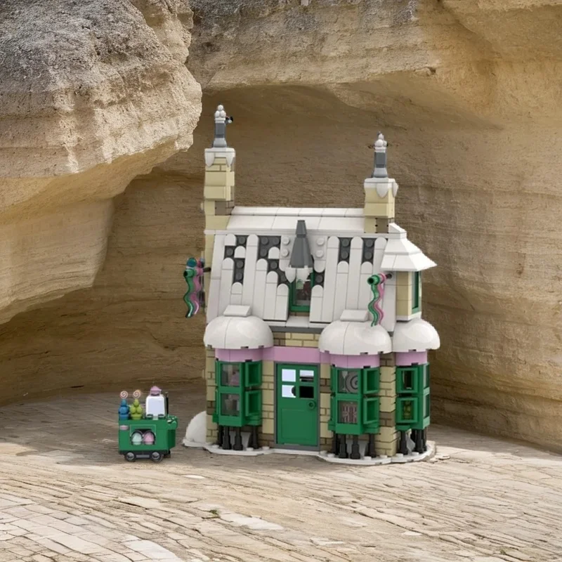 594PCS MOC Magic Movie Honeydukes Sweet Shop SP001 Model Custom Building Blocks DIY Creative Ideas Assembly Display Gift Home
594PCS MOC Magic Movie Honeydukes Sweet Shop SP001 Model Custom Building Blocks DIY Creative Ideas Assembly Display Gift Home