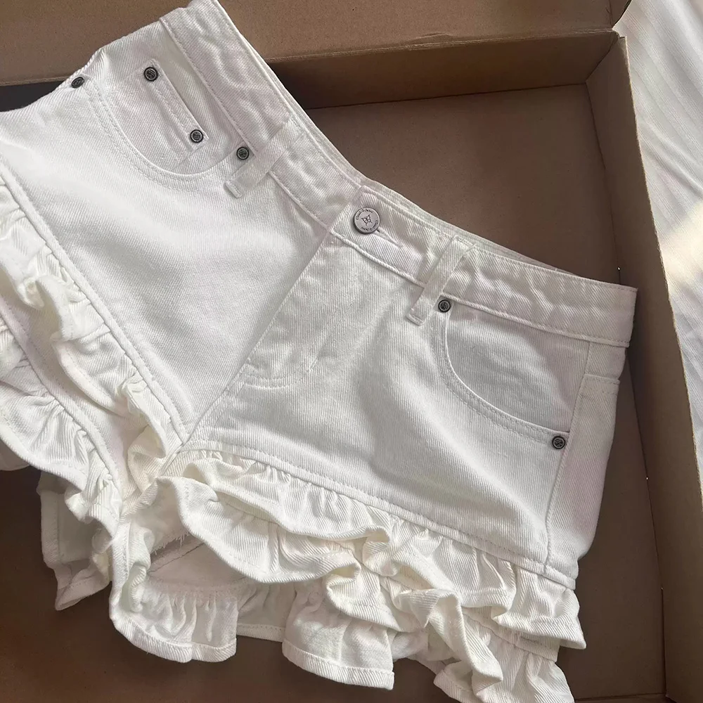 Summer Ruched Wide Leg Jeans Shorts for Women High Waist Slim A-line White Denim Shorts Streetwear Female Casual Hot Pants
Summer Ruched Wide Leg Jeans Shorts for Women High Waist Slim A-line White Denim Shorts Streetwear Female Casual Hot Pants