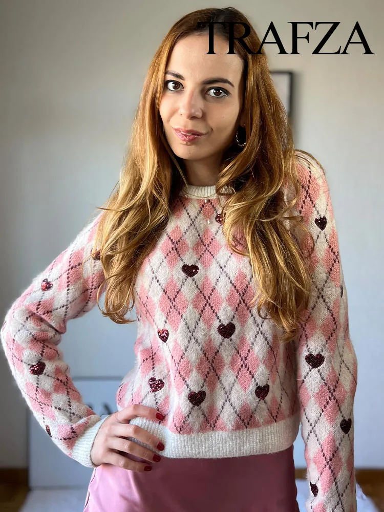 TRAFZA Women Fashion Warm Crew Neck Jacquard Loose Knitted Pullover Top Female Elegant Heart Pattern Long Sleeve Elastic Sweater
TRAFZA Women Fashion Warm Crew Neck Jacquard Loose Knitted Pullover Top Female Elegant Heart Pattern Long Sleeve Elastic Sweater