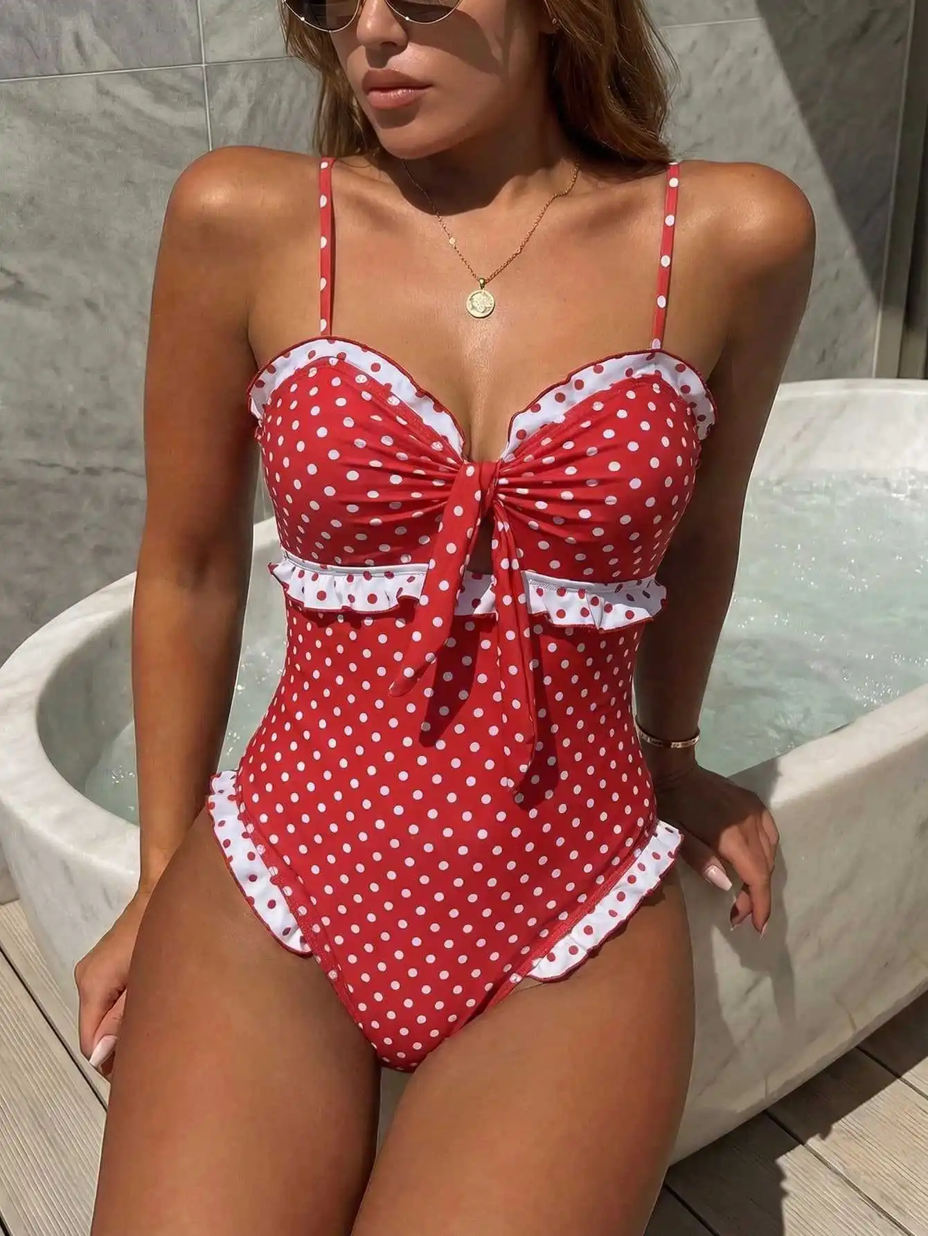 2026 Retro Polka Dot One Piece Swimsuit Women Adjustable Straps Triangle Bottom Push Up Tummy Control Swimwear Thongs Bodysuit
2026 Retro Polka Dot One Piece Swimsuit Women Adjustable Straps Triangle Bottom Push Up Tummy Control Swimwear Thongs Bodysuit