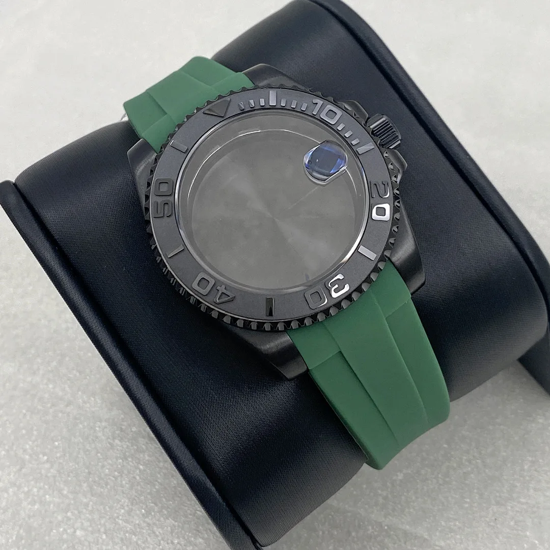 40mm black case with green tape and a sealed bottom set, suitable for NH34/NH35 movements
40mm black case with green tape and a sealed bottom set, suitable for NH34/NH35 movements