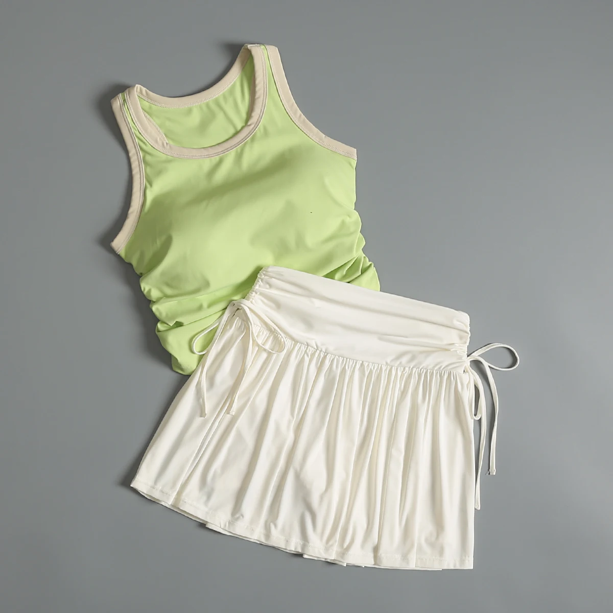 Badminton sports suit for women in summer 2025 new quick-drying running training yoga suit shockproof fitness beauty vest
Badminton sports suit for women in summer 2025 new quick-drying running training yoga suit shockproof fitness beauty vest