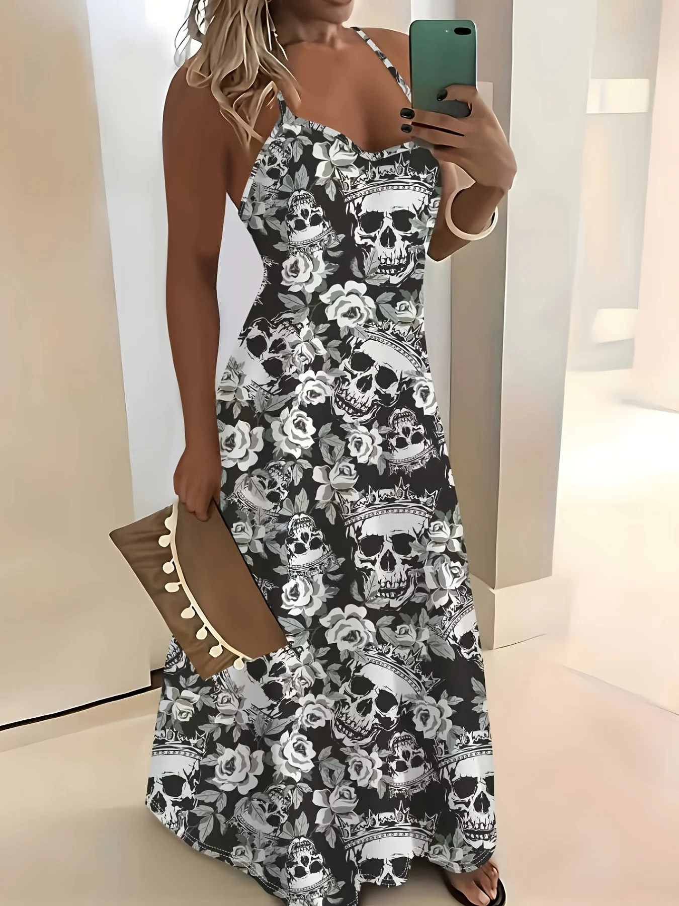 Vacation Style Skull and Rose Print Dress for Women Summer Casual Flowy Maxi Dress Trendy Boho Floral Sleeveless A-Line Dress
Vacation Style Skull and Rose Print Dress for Women Summer Casual Flowy Maxi Dress Trendy Boho Floral Sleeveless A-Line Dress