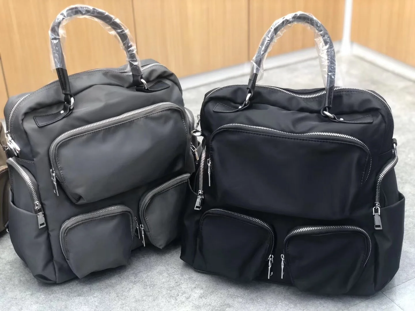 Korean Backpack High-grade Nylon Cloth Bags for Women Multi Pocket Versatile Travel Men Leisure Dual-use School Bag
Korean Backpack High-grade Nylon Cloth Bags for Women Multi Pocket Versatile Travel Men Leisure Dual-use School Bag