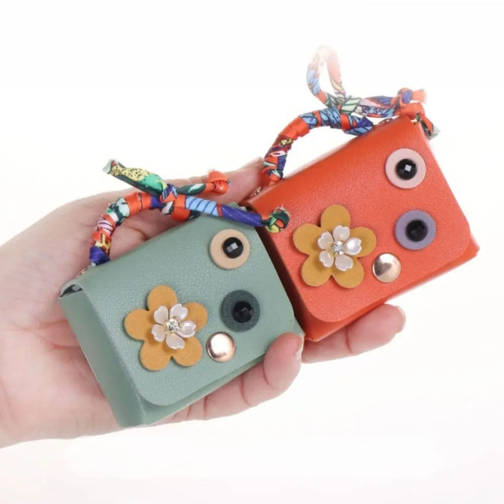 Kawaii With Lanyard Handbag Pendant Fashion Luxury Mini Storage bag Bag Decoration Coin Purse Bag Accessories
Kawaii With Lanyard Handbag Pendant Fashion Luxury Mini Storage bag Bag Decoration Coin Purse Bag Accessories