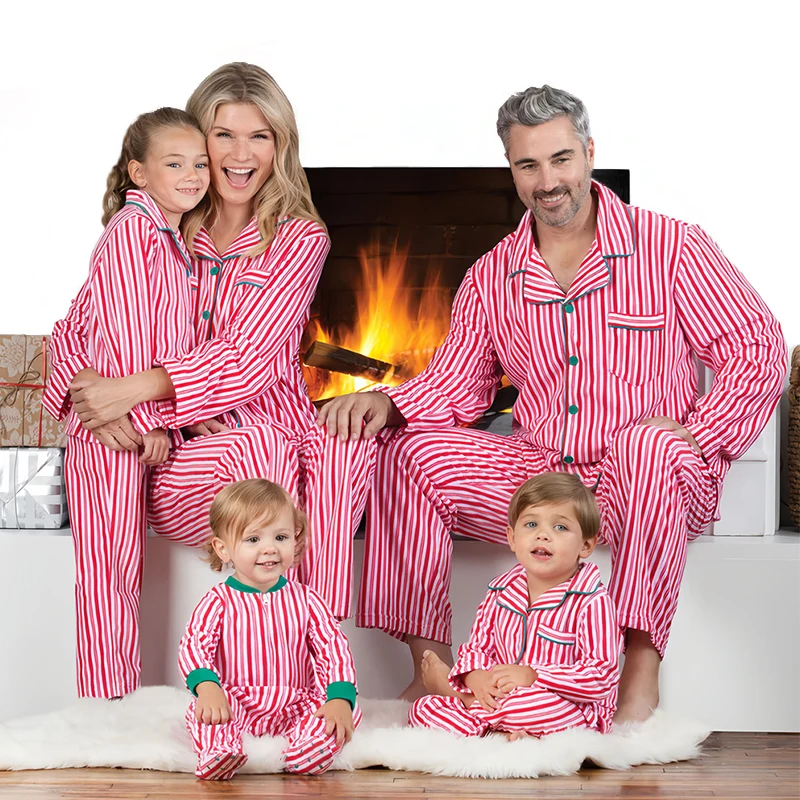 2024 Parents Children Baby Dog Whole Family Matching Christmas Pajamas Set Fashion Shirt Pants Sleepwear Boys Girls Loungewear
2024 Parents Children Baby Dog Whole Family Matching Christmas Pajamas Set Fashion Shirt Pants Sleepwear Boys Girls Loungewear