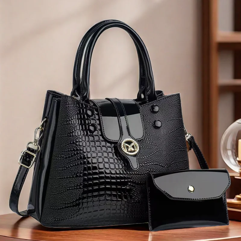 Elegant and fashionable women's crossbody bag, crocodile print tote bag, large capacity, daily matching shoulder bag
Elegant and fashionable women's crossbody bag, crocodile print tote bag, large capacity, daily matching shoulder bag