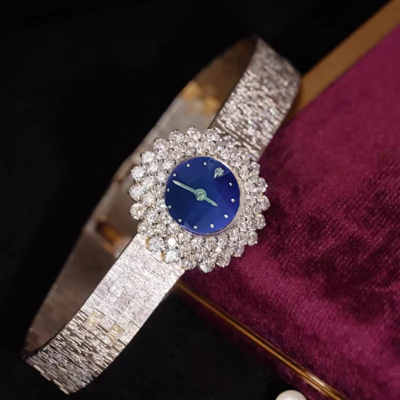 European Lady's Small Gold Women's watch SUNFLOWER Middle Ancient Women's Watch2024New Luxury Bark Pattern Steel
European Lady's Small Gold Women's watch SUNFLOWER Middle Ancient Women's Watch2024New Luxury Bark Pattern Steel