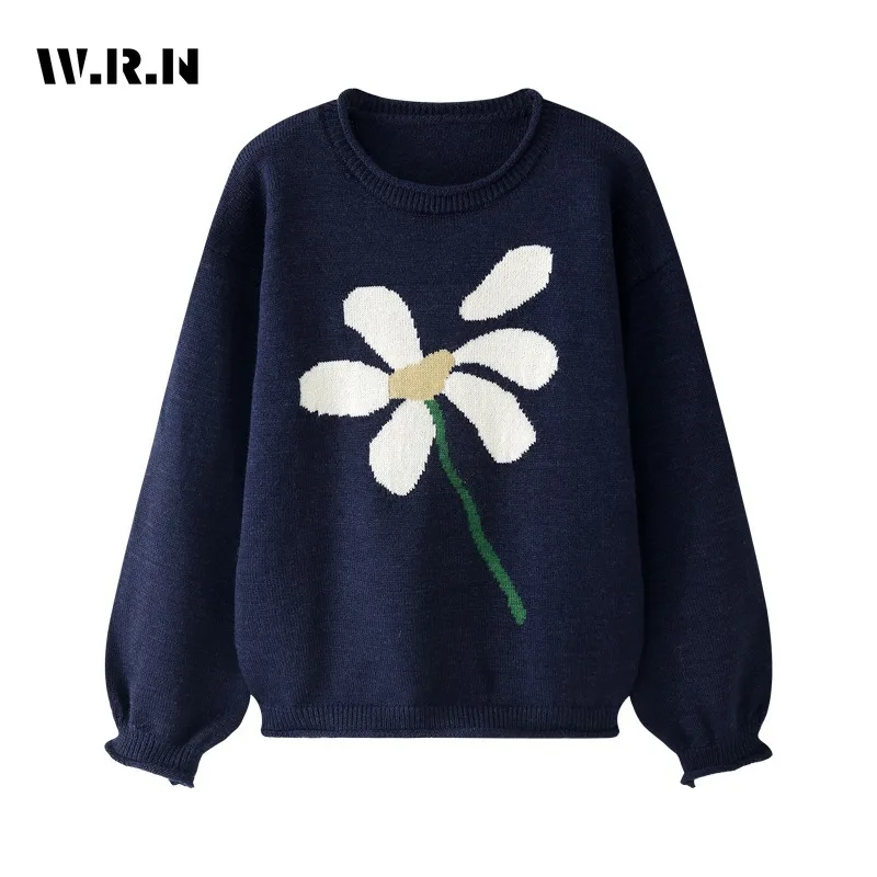 2023 Autumn Winter Casual Knitting Long Sleeve Floral Pullovers For Women Vintage Loose Fit Flowers Print Knitwear Sweater Top
2023 Autumn Winter Casual Knitting Long Sleeve Floral Pullovers For Women Vintage Loose Fit Flowers Print Knitwear Sweater Top