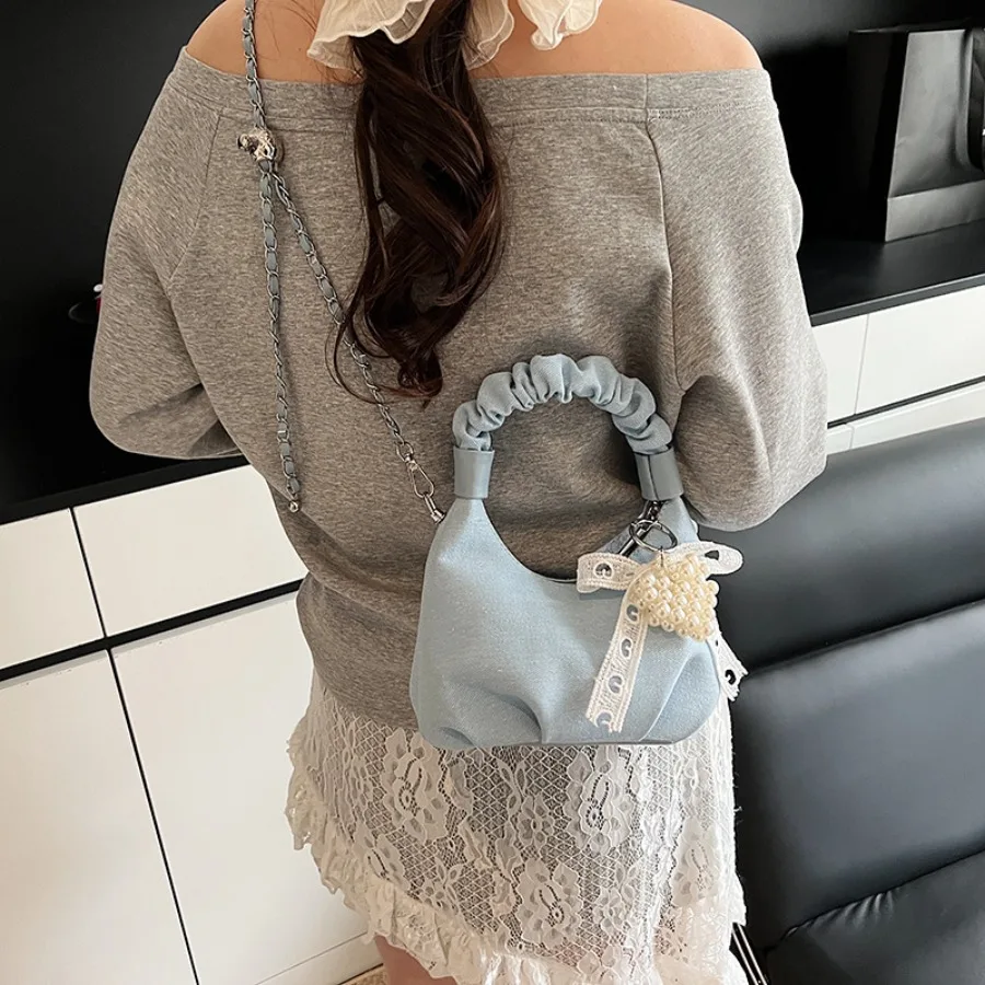 Summer new fashion denim pleated handbag dumpling bag foreign style hundred hitched single shoulder crossbody women's bags
Summer new fashion denim pleated handbag dumpling bag foreign style hundred hitched single shoulder crossbody women's bags