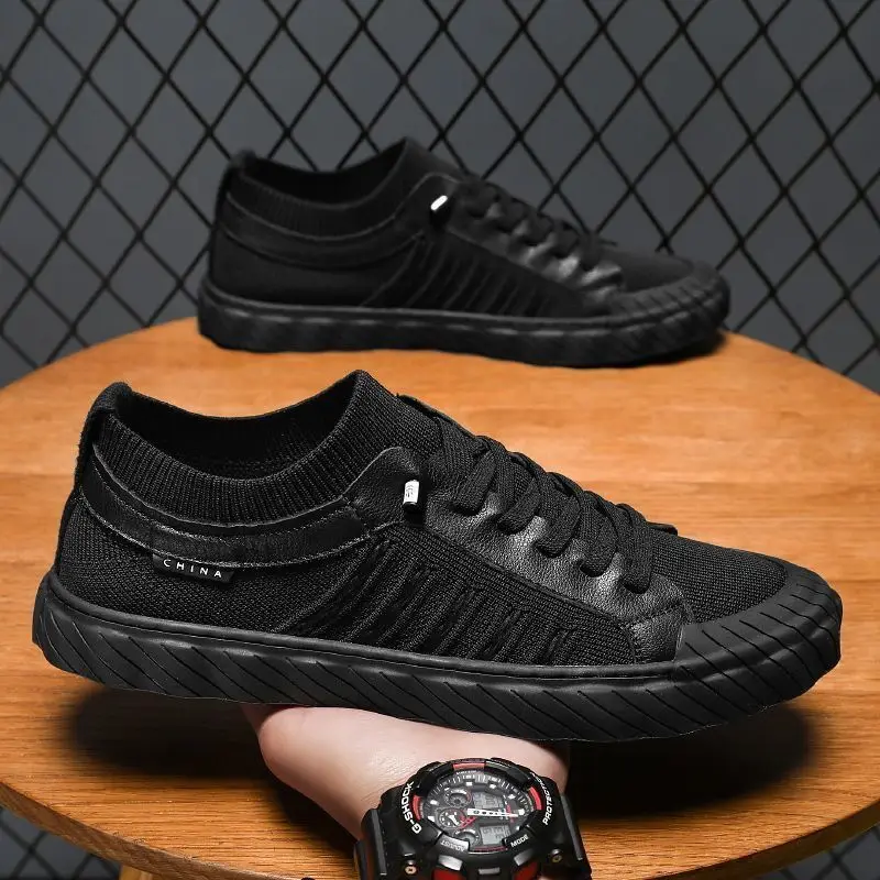 New Breathable Men's Casual Shoes Lightweight Men's Flats Fashion Comfortable Loafers Slip-on Anti-Slip Flying Knitting Sneakers
New Breathable Men's Casual Shoes Lightweight Men's Flats Fashion Comfortable Loafers Slip-on Anti-Slip Flying Knitting Sneakers