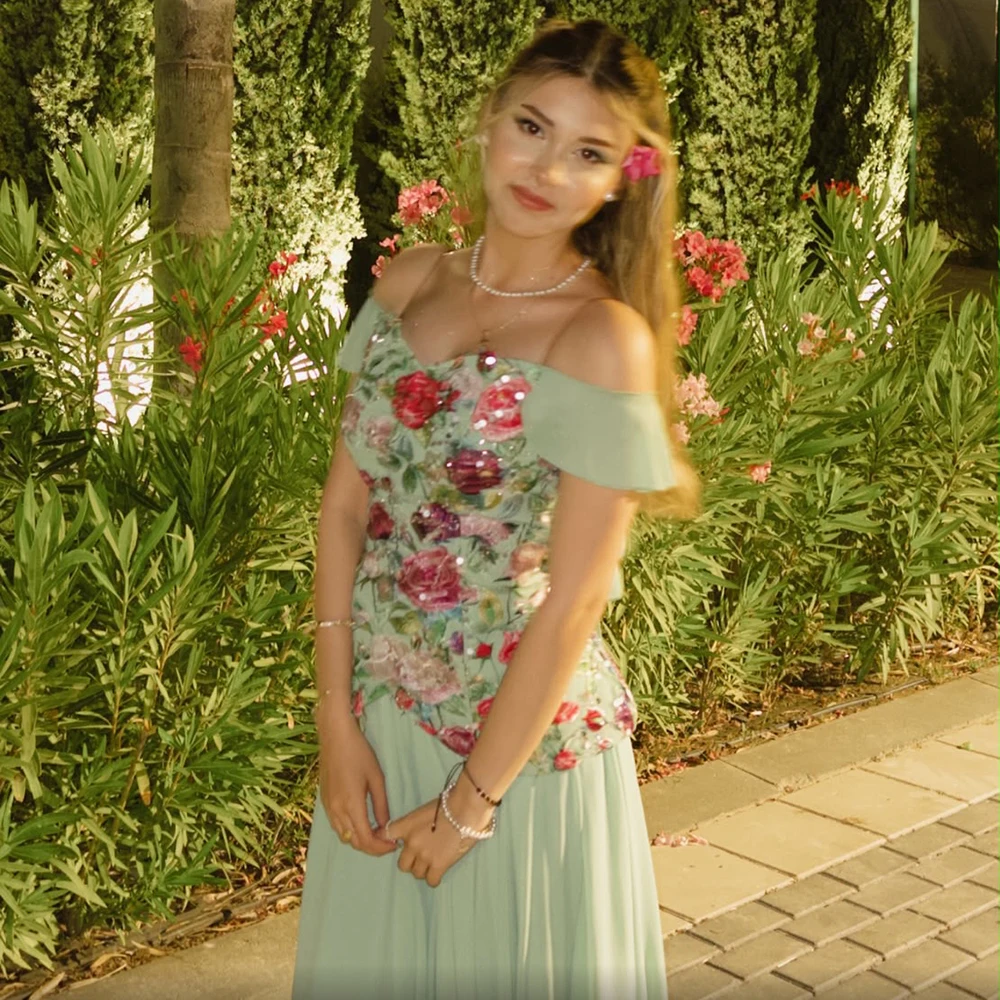 RFYR A Line Prom Dress with Florals Party Dress with Pleats Off Shoulder Evening Dress for Women Gala Dress Customized
RFYR A Line Prom Dress with Florals Party Dress with Pleats Off Shoulder Evening Dress for Women Gala Dress Customized