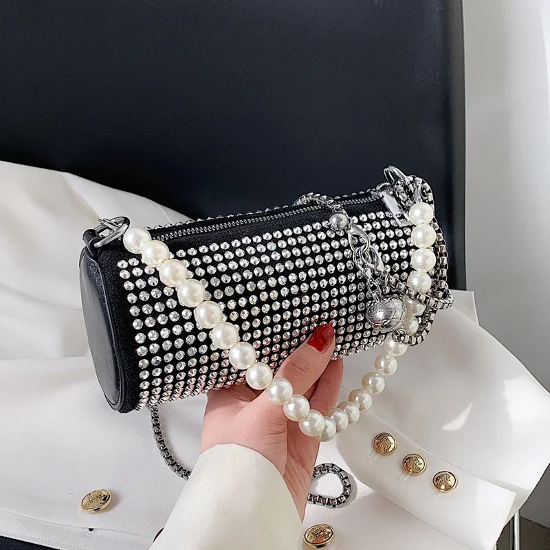 Ladies 's Chain Mobile Phone Shoulder Bags Simple Small Square Bag Luxury Designer Handbag Fashion Party Evening Clutch Bags
Ladies 's Chain Mobile Phone Shoulder Bags Simple Small Square Bag Luxury Designer Handbag Fashion Party Evening Clutch Bags