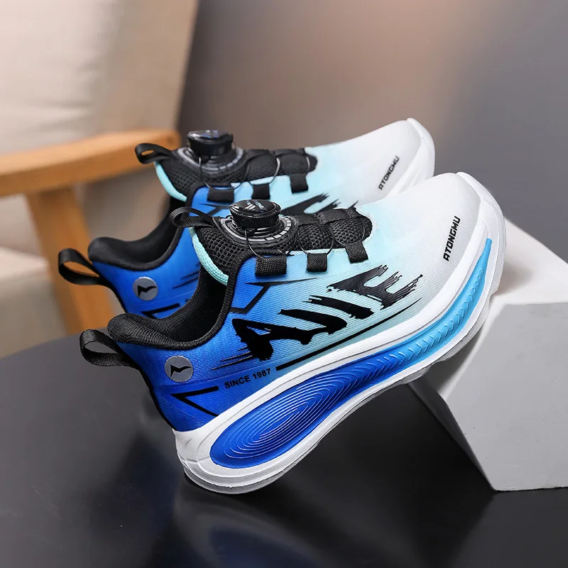 A pair of children's sports shoes with anti-slip and wear-resistant soles, featuring a convenient rotating buckle designXD-13050
A pair of children's sports shoes with anti-slip and wear-resistant soles, featuring a convenient rotating buckle designXD-13050