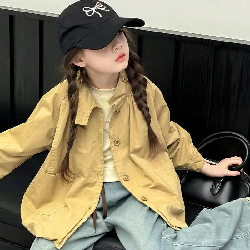 Kawaii плащ для девочек, куртка, модная студенческая весенне-осенняя повседневная одежда с героями мультфильмов, топы с высоким воротом и длинными рукавами, детская одежда
Kawaii плащ для девочек, куртка, модная студенческая весенне-осенняя повседневная одежда с героями мультфильмов, топы с высоким воротом и длинными рукавами, детская одежда