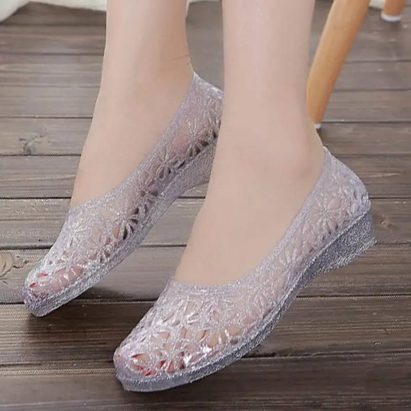Women's Crystal Sandals Plastic Glue Flat Bottom Beach Rain Shoes Hollow out Design Comfortable Indoor Slippers Fashionable
Women's Crystal Sandals Plastic Glue Flat Bottom Beach Rain Shoes Hollow out Design Comfortable Indoor Slippers Fashionable