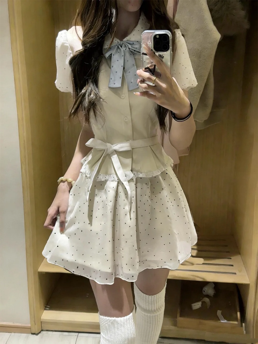 Summer Sweet And Spicy Bubble Sleeve Waist Cinching Knot Dress Women's Fashion Set High Waist Midi Skirt Short Sleeve
Summer Sweet And Spicy Bubble Sleeve Waist Cinching Knot Dress Women's Fashion Set High Waist Midi Skirt Short Sleeve
