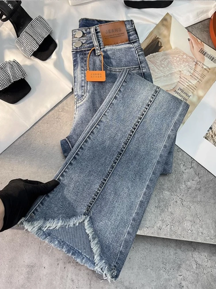 2023 New Vintage High-Waist Slim Bell-bottom Jeans Women Spring Autumn Ragged Edge Floor Mopping Flare Pants Horseshoe Trousers
2023 New Vintage High-Waist Slim Bell-bottom Jeans Women Spring Autumn Ragged Edge Floor Mopping Flare Pants Horseshoe Trousers