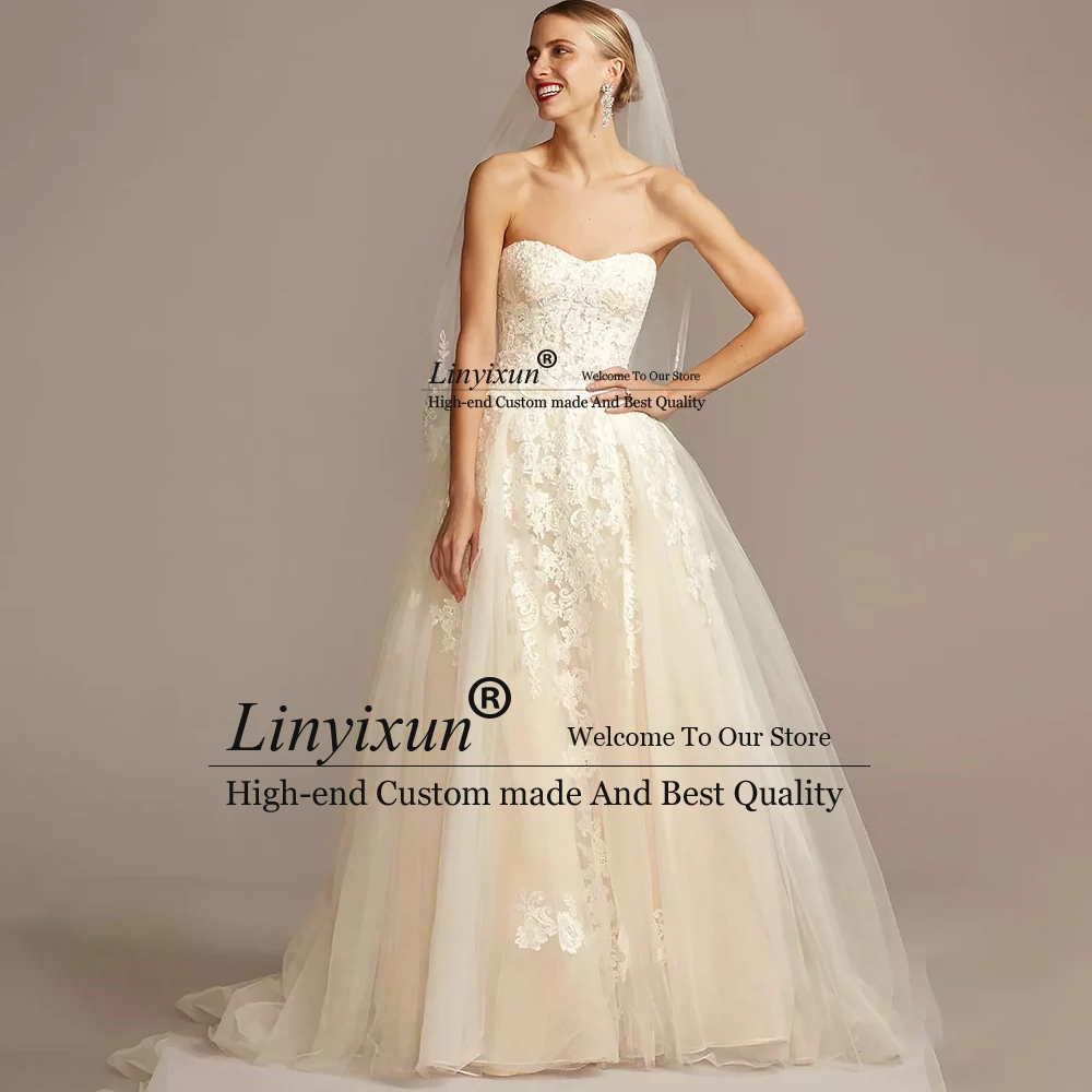 Exquisite Applique Lace Wedding Dress Sweetheart A-Line Bridal Gowns Customized Open Back Strapless Sleeveless vestidos de novia
Exquisite Applique Lace Wedding Dress Sweetheart A-Line Bridal Gowns Customized Open Back Strapless Sleeveless vestidos de novia