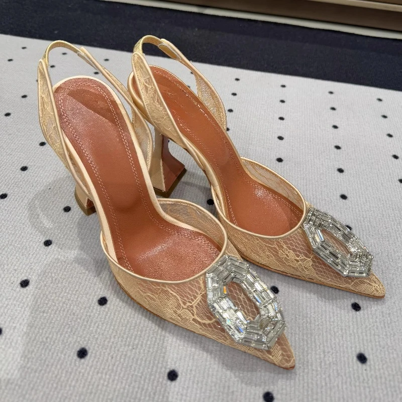 Spring New Sunflower Pointed Rhinestone Lace High Heels Femininity Bag Head Sandals
Spring New Sunflower Pointed Rhinestone Lace High Heels Femininity Bag Head Sandals