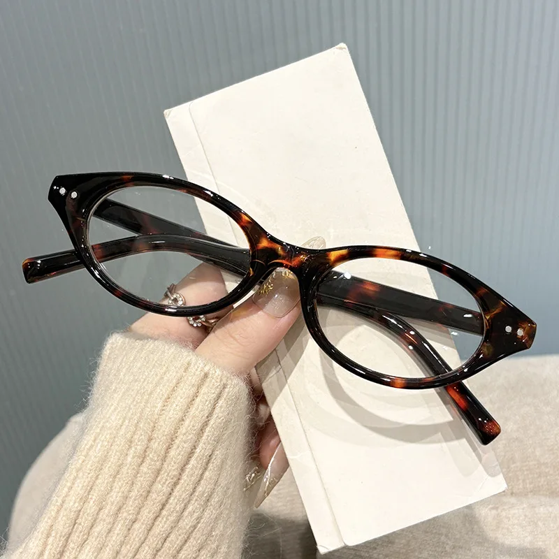 Transparent Oval Computer Glasses Women Cat Eye Anti Blue Light Optical Spectacle Flat Lens Eye Protection Eyewear
Transparent Oval Computer Glasses Women Cat Eye Anti Blue Light Optical Spectacle Flat Lens Eye Protection Eyewear