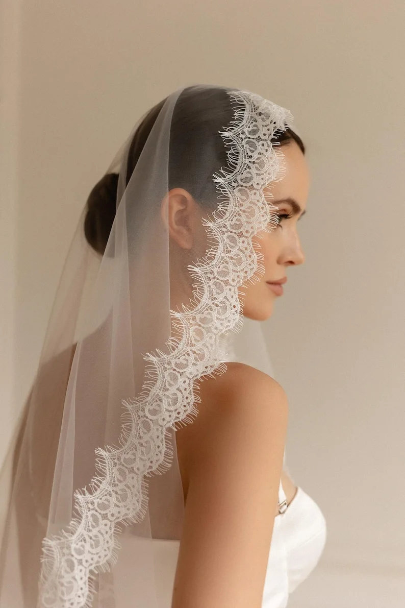 Wedding Accessories Mantilla Lace Wedding Veil Scalloped Edge – Soft Tulle Bridal Veil Handmade Customization
Wedding Accessories Mantilla Lace Wedding Veil Scalloped Edge – Soft Tulle Bridal Veil Handmade Customization