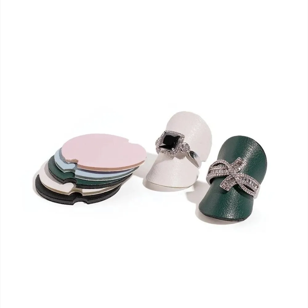 5PCS Mini PU Rings Display Pads Round Multifunctional Earrings PU Card Holder Simple Jewelry Packaging Round Ring Stand Travel
5PCS Mini PU Rings Display Pads Round Multifunctional Earrings PU Card Holder Simple Jewelry Packaging Round Ring Stand Travel