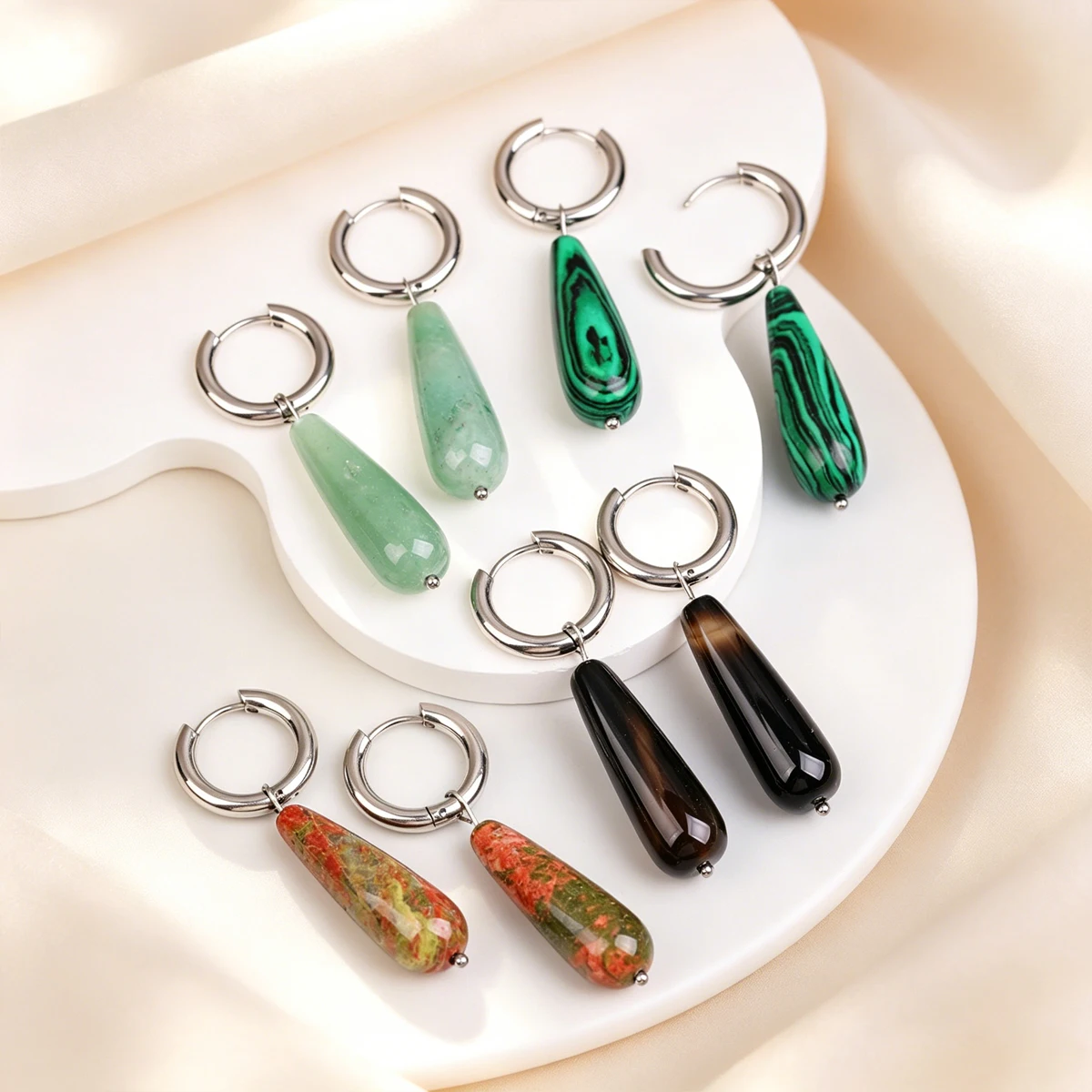 Natural Stone Stainless Steel Earrings Water Drop Natural Red Agate Green aventurine Small Hoop Earrings Women's New Trend 2026
Natural Stone Stainless Steel Earrings Water Drop Natural Red Agate Green aventurine Small Hoop Earrings Women's New Trend 2026