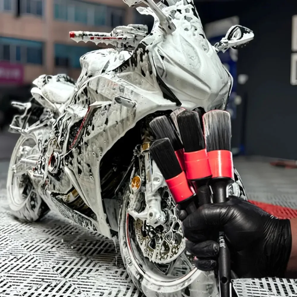 Motorcycle wheel hub gap details Cleaning brush Tire brush cleaning rim gap special brush car wash brush tool
Motorcycle wheel hub gap details Cleaning brush Tire brush cleaning rim gap special brush car wash brush tool