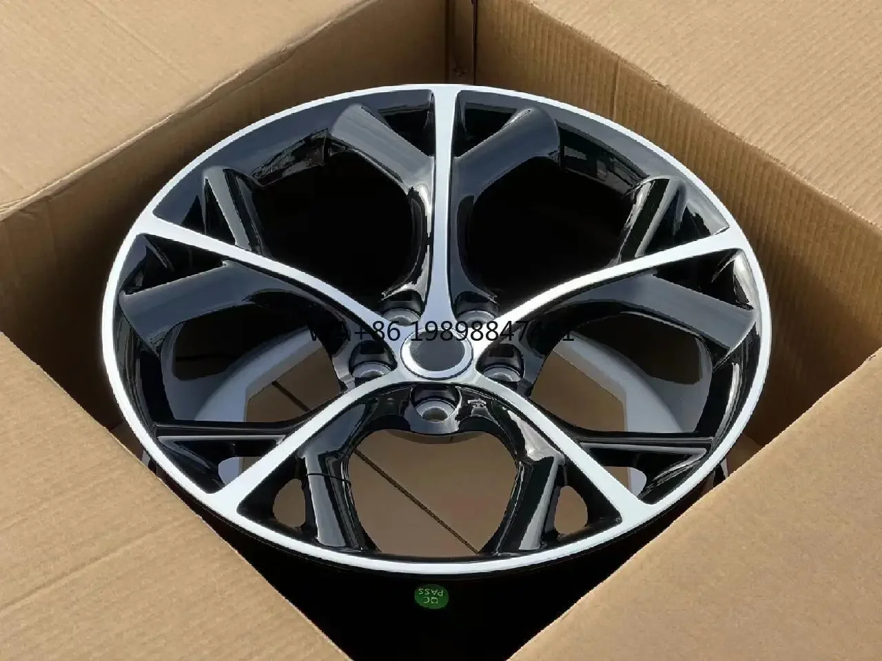 Tailored Customized Forged Wheels Black And Machined Face 19-22 Inch PCD 5x108 For Jaguar E-pace F-pace F-type I-Pace
Tailored Customized Forged Wheels Black And Machined Face 19-22 Inch PCD 5x108 For Jaguar E-pace F-pace F-type I-Pace