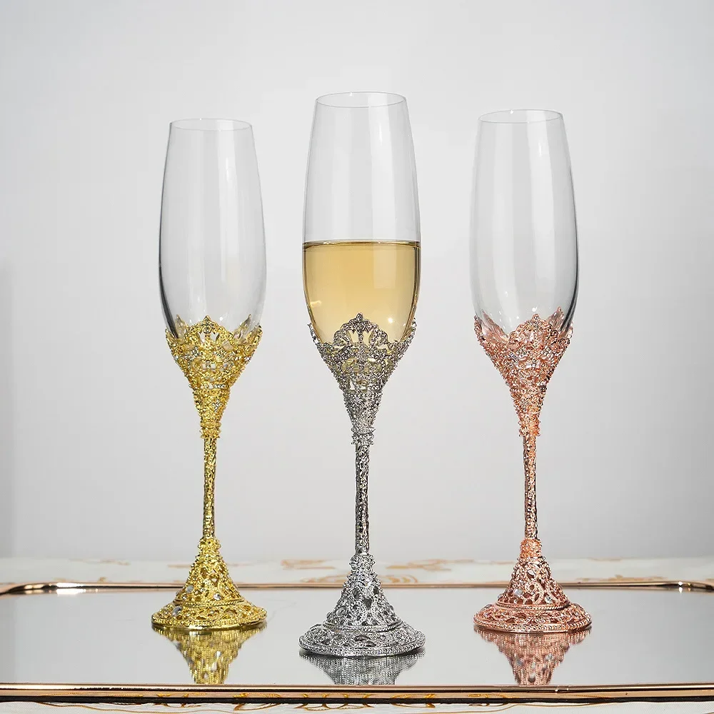 Diamond Relief Wine Glass,Vintage High-end Champagne Glasses,Crystal Glass High Footed Whiskey Glass, Bar Wine Accessories Gift
Diamond Relief Wine Glass,Vintage High-end Champagne Glasses,Crystal Glass High Footed Whiskey Glass, Bar Wine Accessories Gift