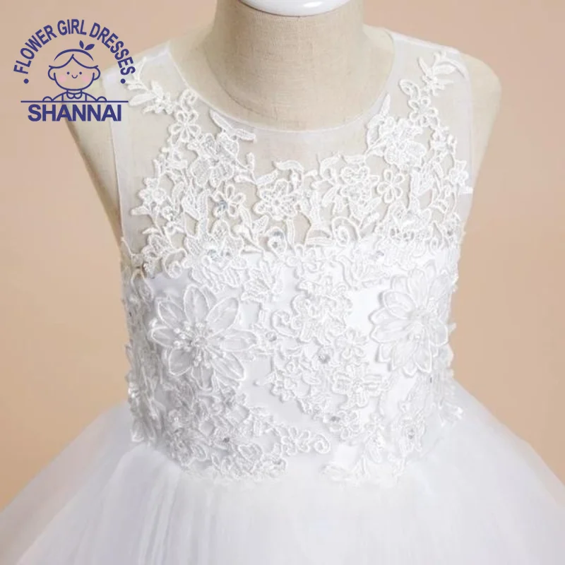 Lace Crewneck Long First Communion Gown Flower Girl Dresses for Wedding Bridesmaids First Communion Holiday Birthday 1-14 Years
Lace Crewneck Long First Communion Gown Flower Girl Dresses for Wedding Bridesmaids First Communion Holiday Birthday 1-14 Years