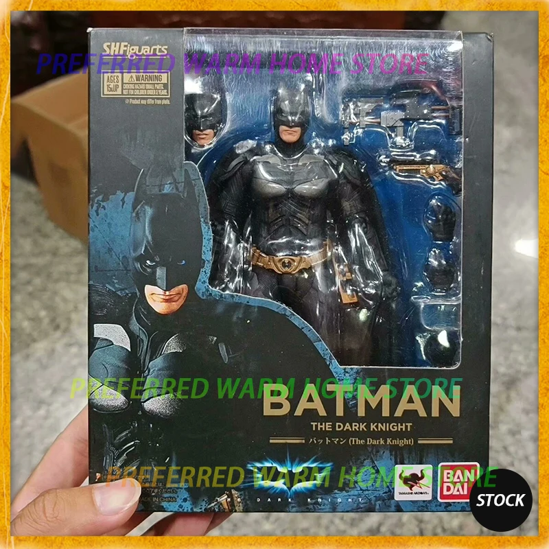 В наличии Originate BANDAI SHF The Dark Knight Batman Подвижная модель игрушки S.H.FIGUARTS Брюс Уэйн Темный рыцарь Rises
В наличии Originate BANDAI SHF The Dark Knight Batman Подвижная модель игрушки S.H.FIGUARTS Брюс Уэйн Темный рыцарь Rises