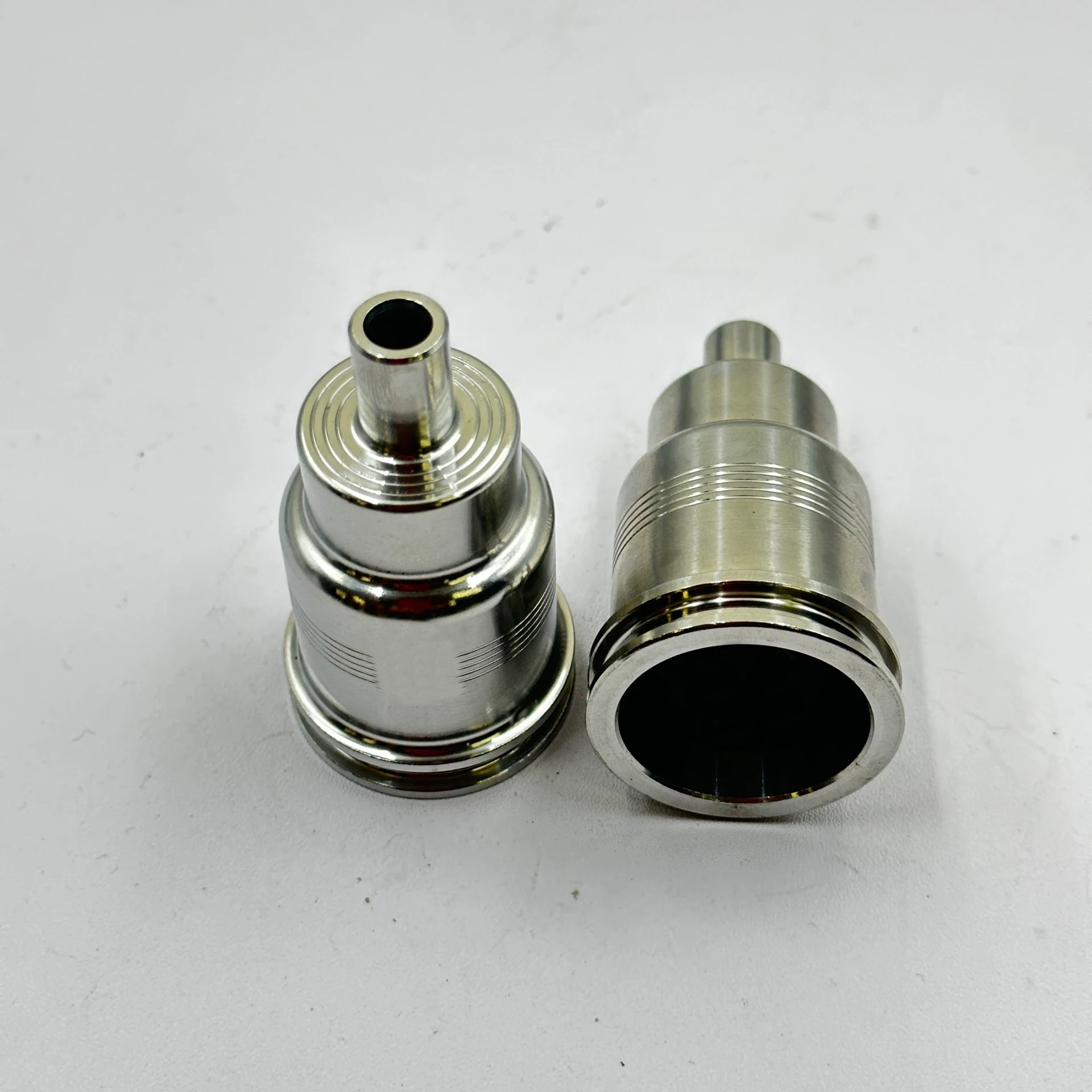 21515329 voe21515329 Injector Sleeve nozzle tube for d12 d13 Engine Excavator Parts
21515329 voe21515329 Injector Sleeve nozzle tube for d12 d13 Engine Excavator Parts