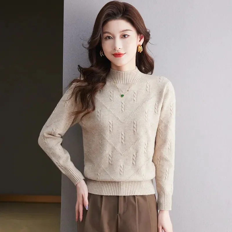 Casual Thickened Warm Half-high Neck Sweater Autumn and Winter Top Fashionable Base Loose Sweater
Casual Thickened Warm Half-high Neck Sweater Autumn and Winter Top Fashionable Base Loose Sweater