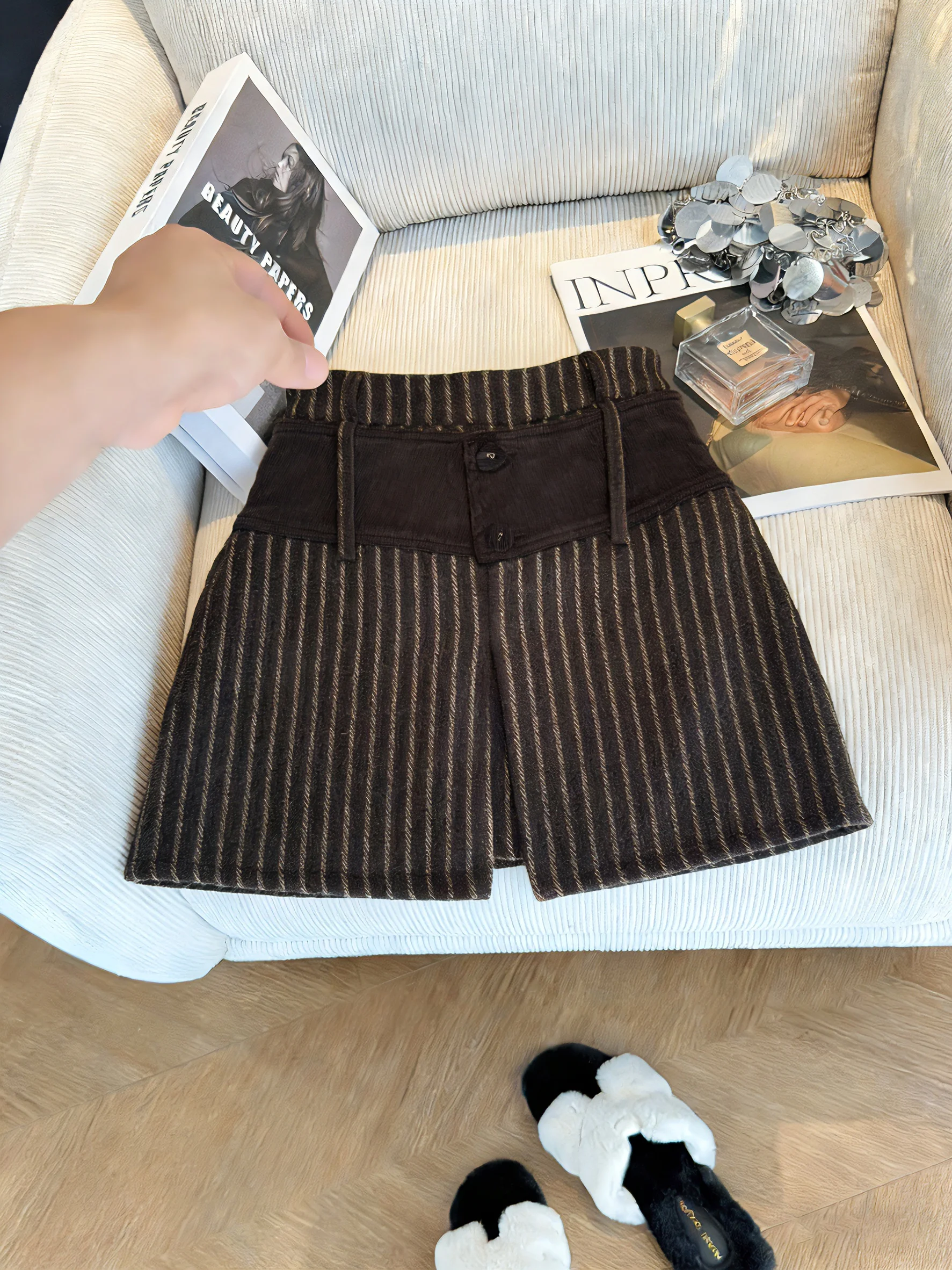 High Waist A-Line Skirt Women's Autumn Spring Faion Slimming Tweed Vertical Stripes Warm Inner Lined Casual Skirt
High Waist A-Line Skirt Women's Autumn Spring Faion Slimming Tweed Vertical Stripes Warm Inner Lined Casual Skirt
