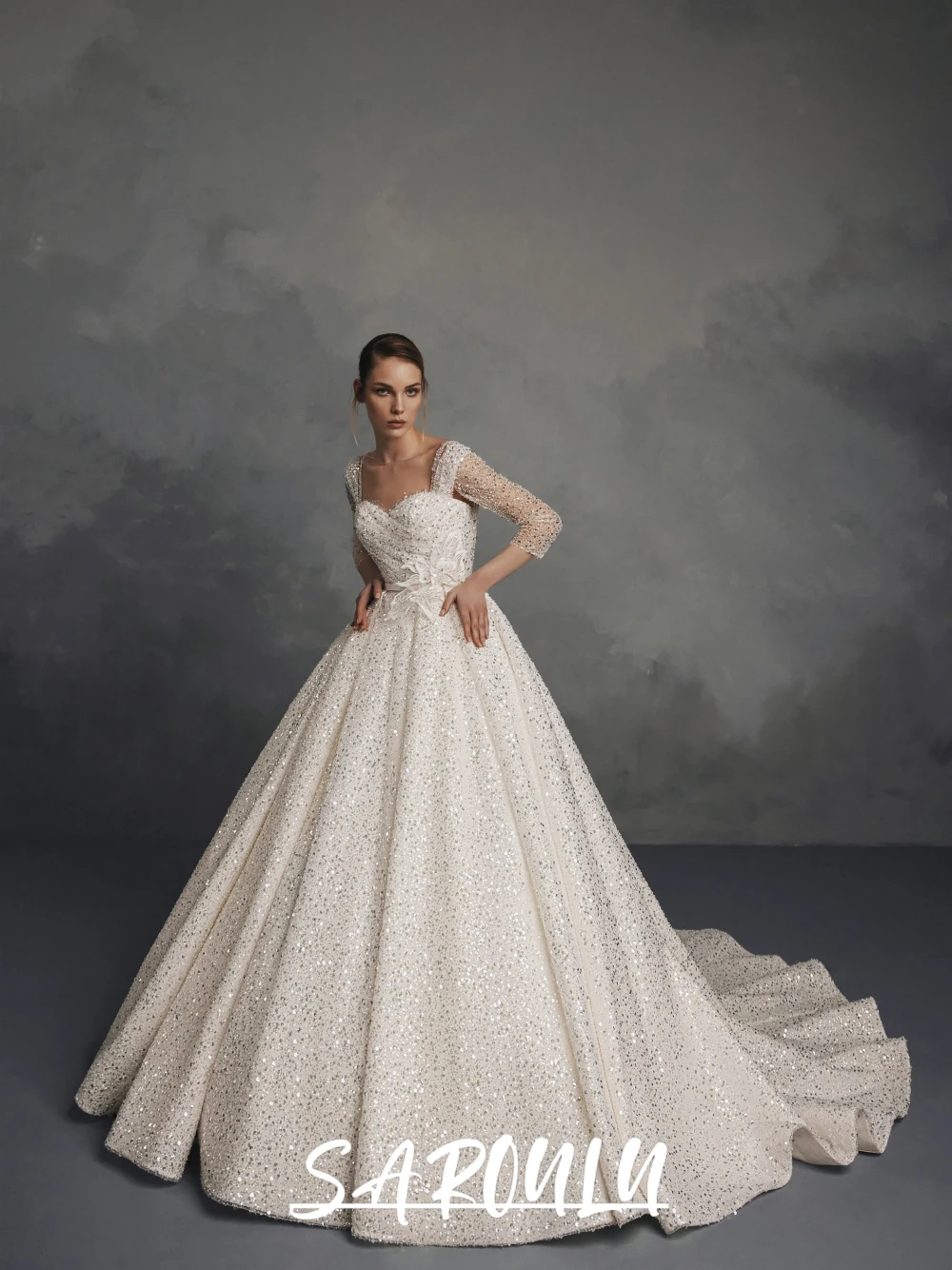 Dazzling Sweetheart Neckline Flowers Details Wedding Dress Customized Graceful Long Train Bride Wear Classic 3/4 Sleeves Gown
Dazzling Sweetheart Neckline Flowers Details Wedding Dress Customized Graceful Long Train Bride Wear Classic 3/4 Sleeves Gown