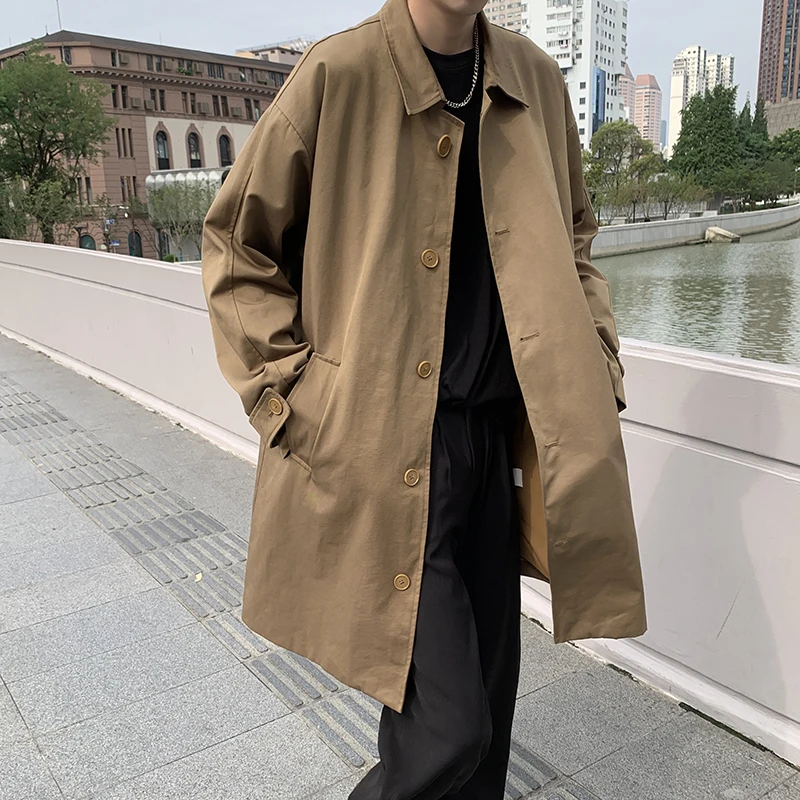 Autumn Cotton Trench Coat Men Fashion Casual Oversized Long Coat Men Streetwear Korean Loose Windbreaker Jacket Mens Overcoat
Autumn Cotton Trench Coat Men Fashion Casual Oversized Long Coat Men Streetwear Korean Loose Windbreaker Jacket Mens Overcoat