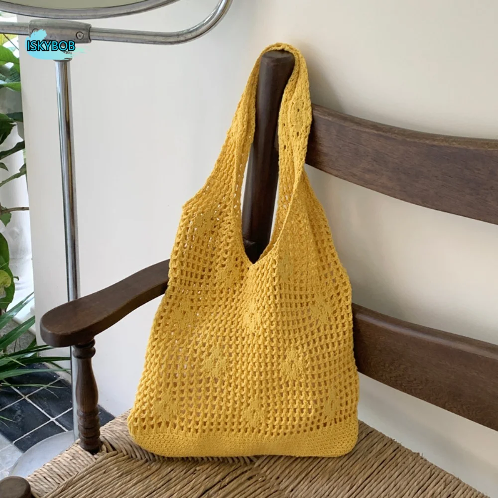 Korean Style Hollow Out Knitted Weave Bag Solid Color Vacation Style Knitted Shoulder Bag Handbag Braided
Korean Style Hollow Out Knitted Weave Bag Solid Color Vacation Style Knitted Shoulder Bag Handbag Braided