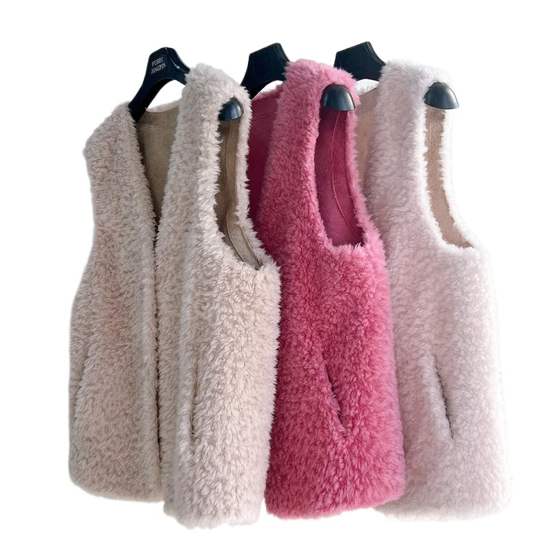 AYUNSUE 100% Wool Fur Vest for Women 2023 Autumn Winter Sheep Shearing Jacket V Neck Wool Coats and Jackets Fur Vests Casacos
AYUNSUE 100% Wool Fur Vest for Women 2023 Autumn Winter Sheep Shearing Jacket V Neck Wool Coats and Jackets Fur Vests Casacos