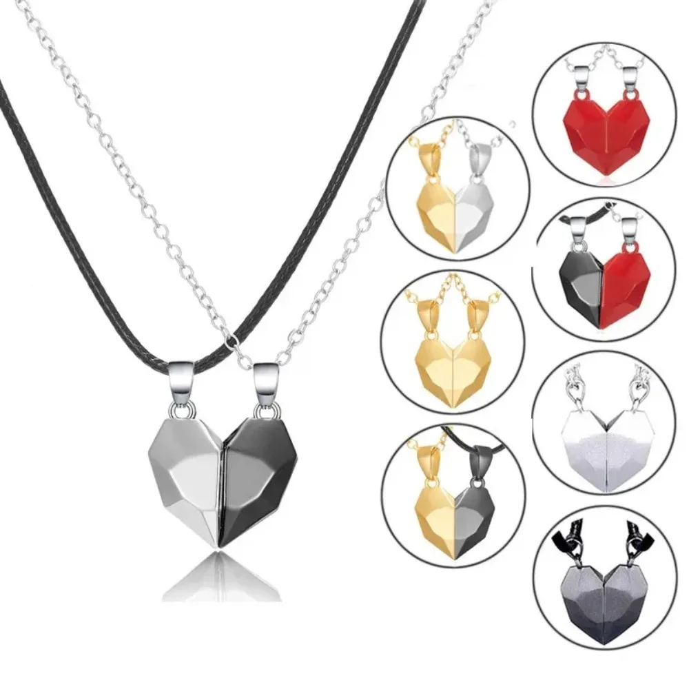 Versatile Couple Heart Magnetic Necklace Heart Combination Elegant Couple Necklace Magnet 2Pcs/Set Heart Combination Pendant
Versatile Couple Heart Magnetic Necklace Heart Combination Elegant Couple Necklace Magnet 2Pcs/Set Heart Combination Pendant