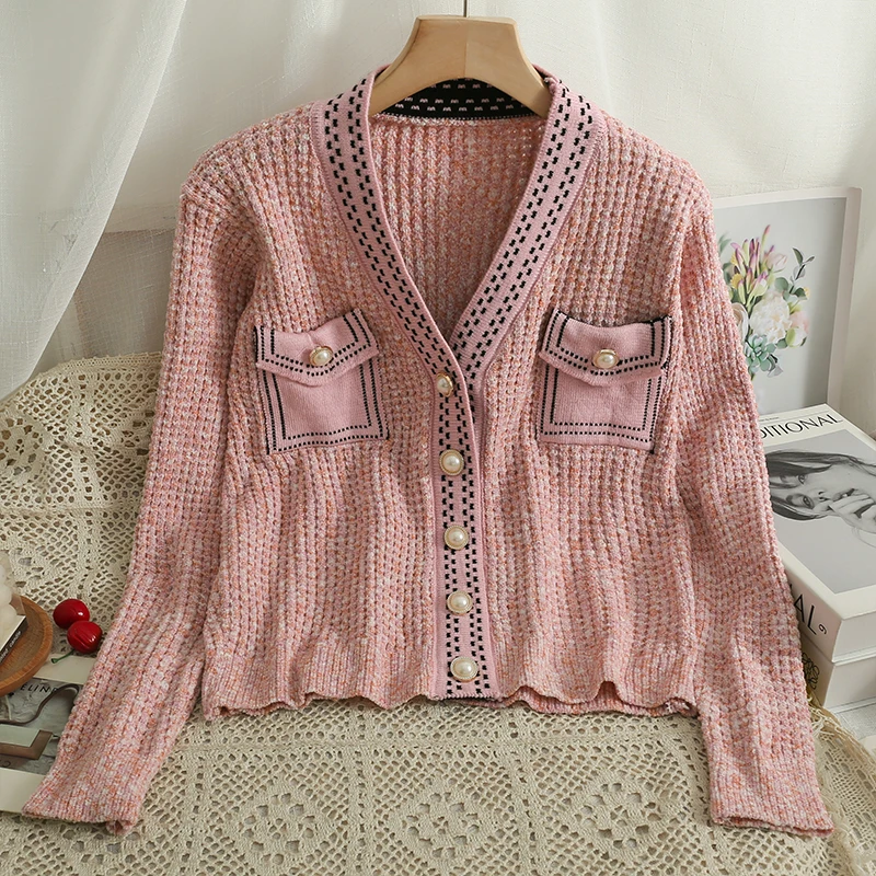 Autumn Women Sweater 2023 New V-Neck Single Breasted Cardigan Coat Korean Fashion All-Match Long Sleeve Knitted Tops
Autumn Women Sweater 2023 New V-Neck Single Breasted Cardigan Coat Korean Fashion All-Match Long Sleeve Knitted Tops