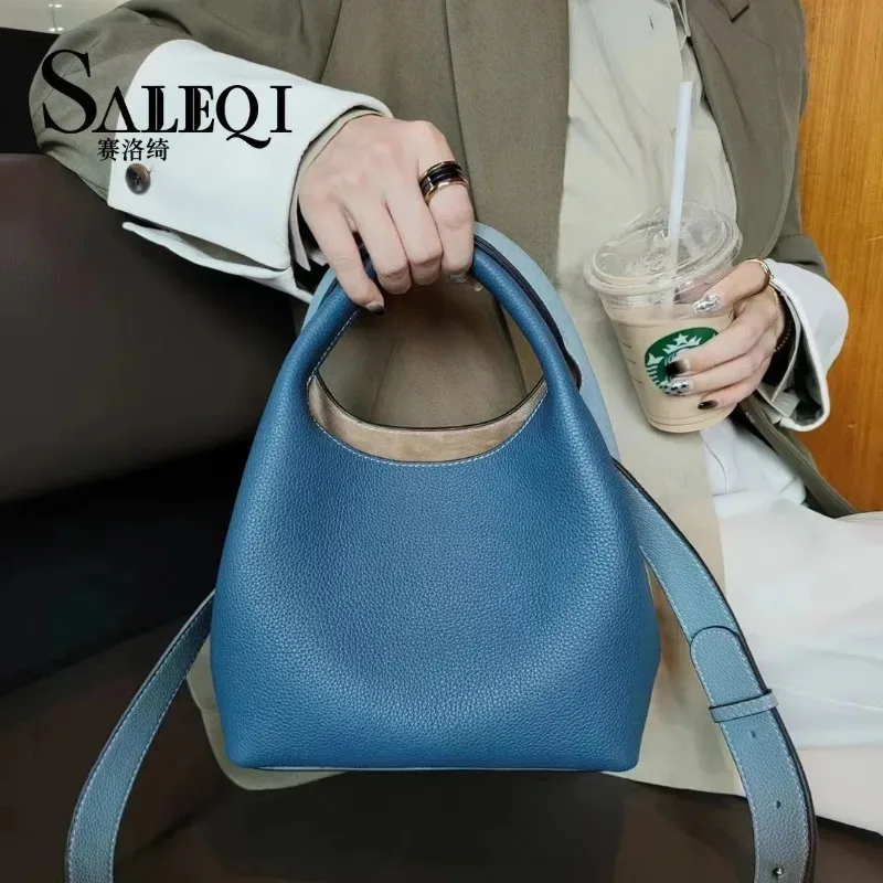 Genuine Grade Leather Women's Shoulder Crossbody Bags Luxury Designer Brand Handbag Ladies Bucket Bag for Woman Hobos Bag 2026
Genuine Grade Leather Women's Shoulder Crossbody Bags Luxury Designer Brand Handbag Ladies Bucket Bag for Woman Hobos Bag 2026